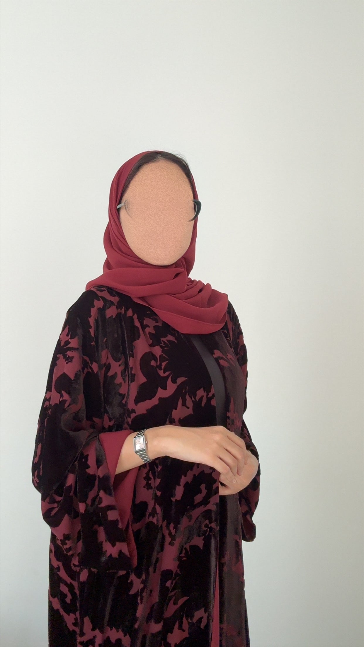 Reign abaya
